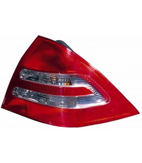 Piloto trasero derecho clase C W203