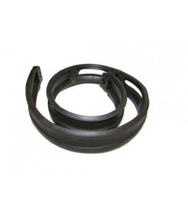 Goma entre capo a parabrisa