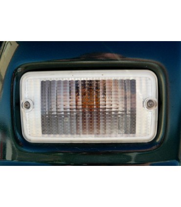 Piloto delantero derecho blanco